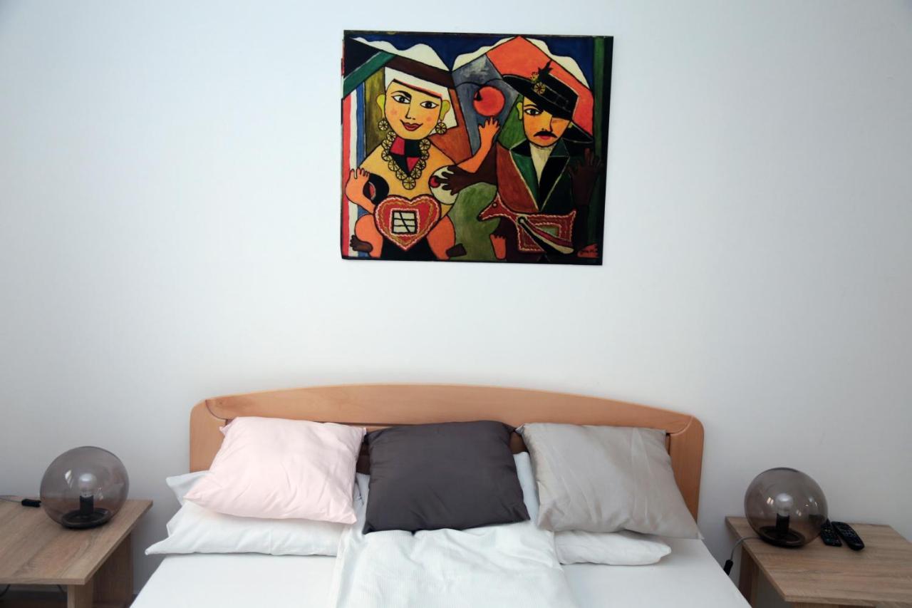 Petars Apartment Belgrade Luaran gambar